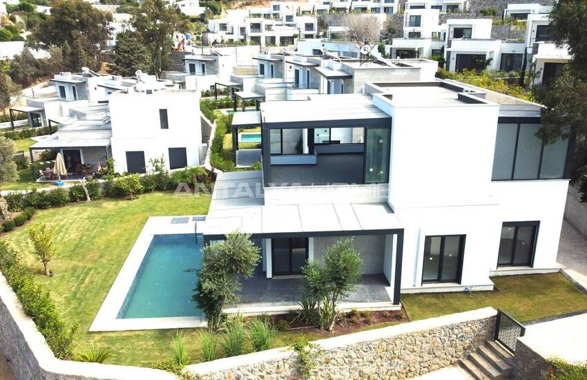 Nature View Elegant Villa with Pool in Bodrum Gumusluk 3