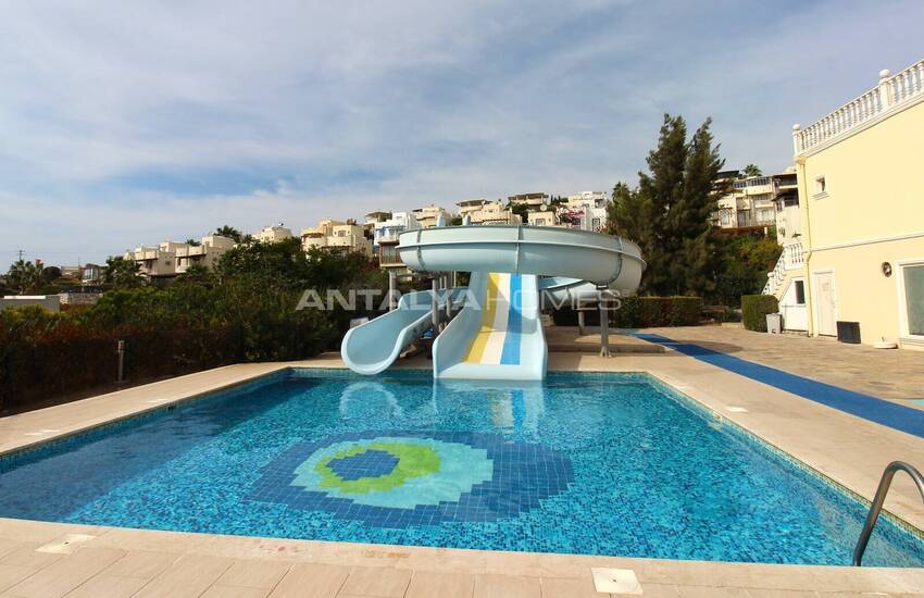 Panoramic Sea and Lake View Elegant Apartment in Bodrum 13