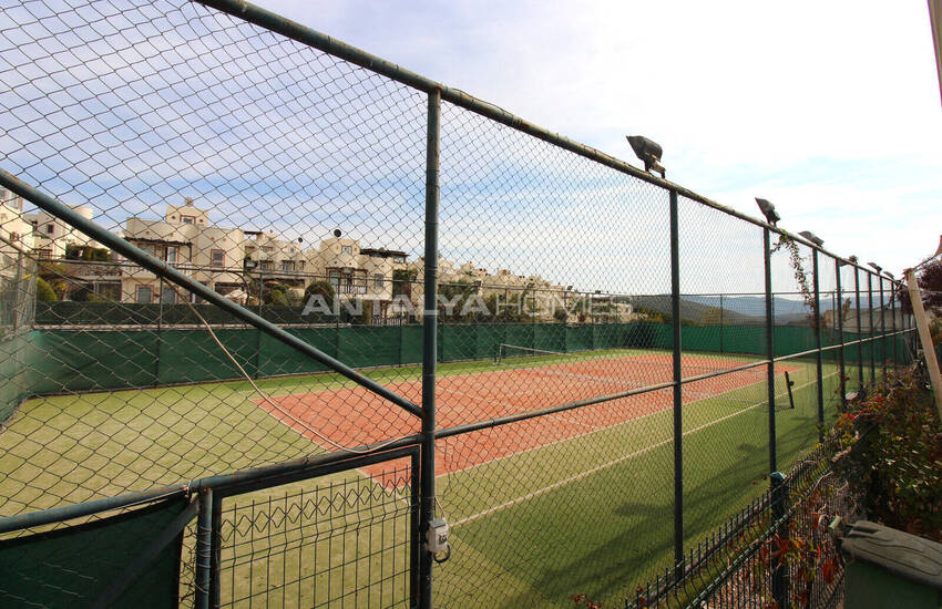 Panoramic Sea and Lake View Elegant Apartment in Bodrum 14