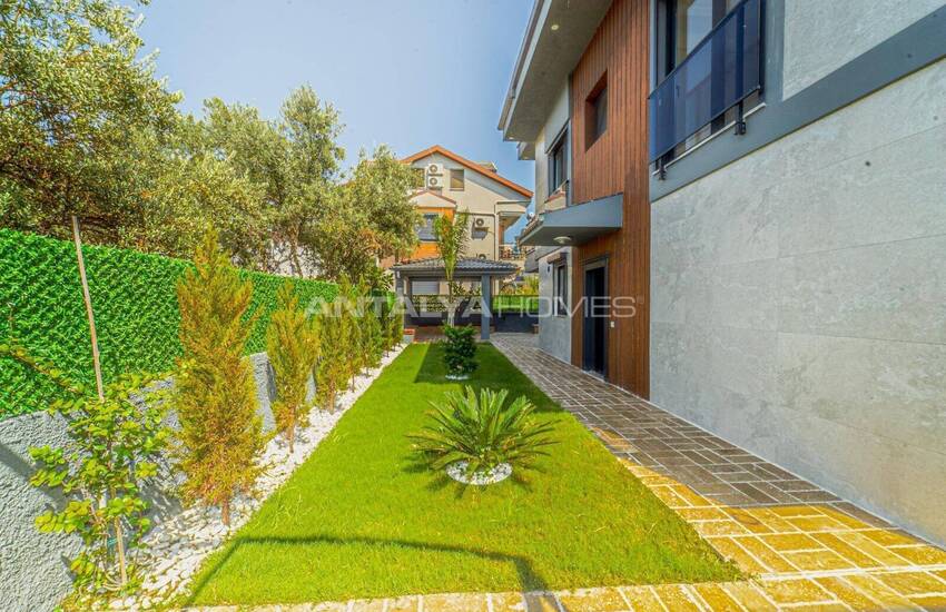 6-bedroom House with Private Pool in Fethiye 5