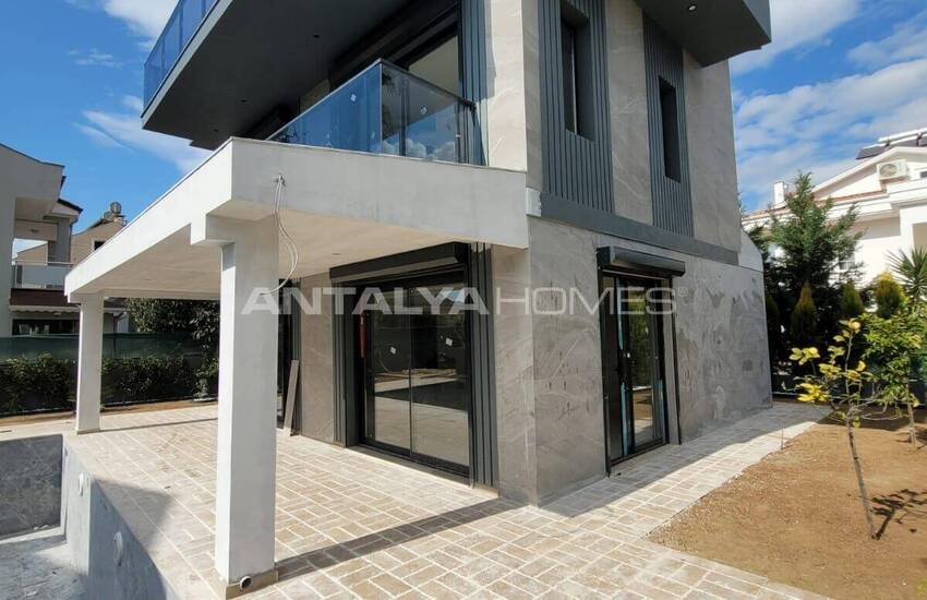 4-bedroom House with Pool and Garden in Fethiye Muğla 1