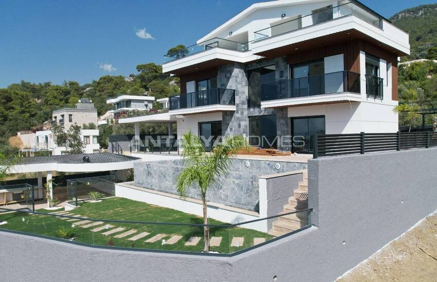 ویلای زیبا با استخر خصوصی و منظره دریا در فتحیه 1