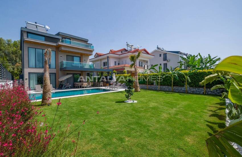 Detached Luxury House with Pool in Fethiye Akarca 2