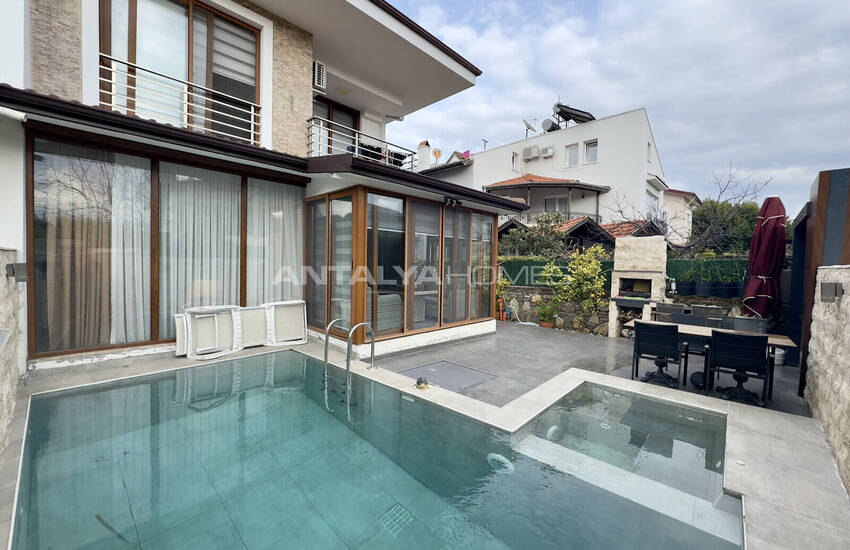 Дом с 3 спальнями и бассейном в Фетхие, Мугла 1