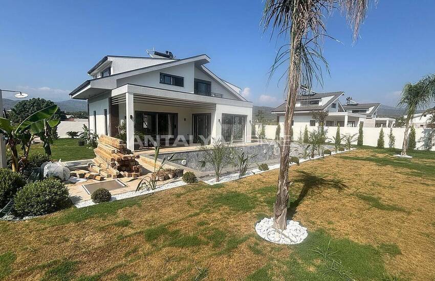 Fristående Hus I Ett Komplex Med Pool I Çalış Fethiye 3