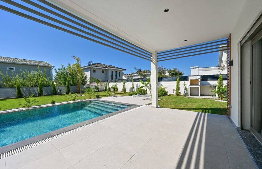 منازل منفصلة في مجمع مع مسبح في شاليش فتحية 15