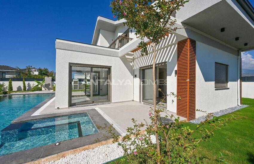 منازل منفصلة في مجمع مع مسبح في شاليش فتحية 5