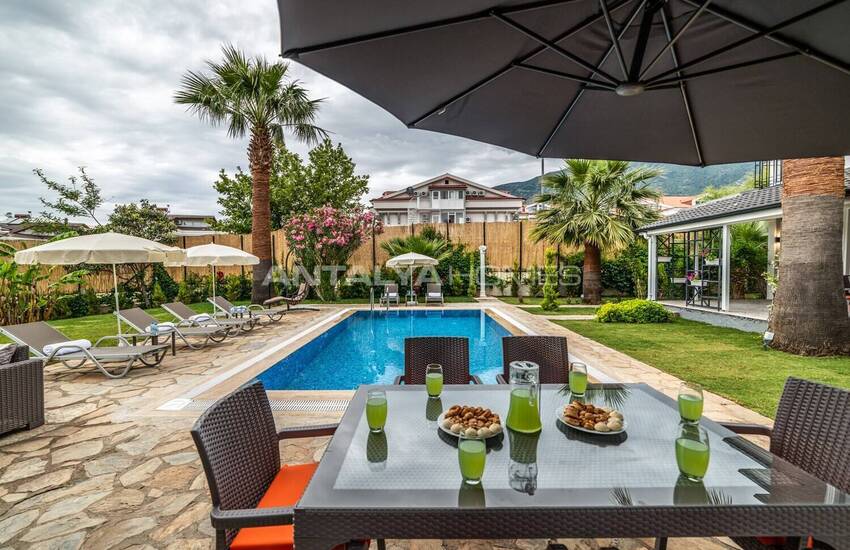 Villa Med Pool Lämplig För Korttidsuthyrning I Ölüdeniz Fethiye 4