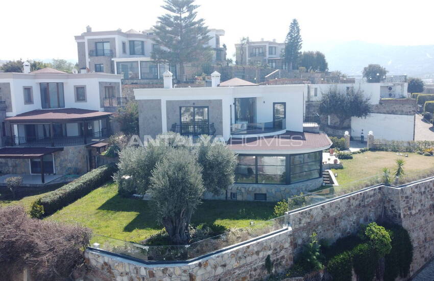Detached House with Sea View in Yalıkavak Bodrum