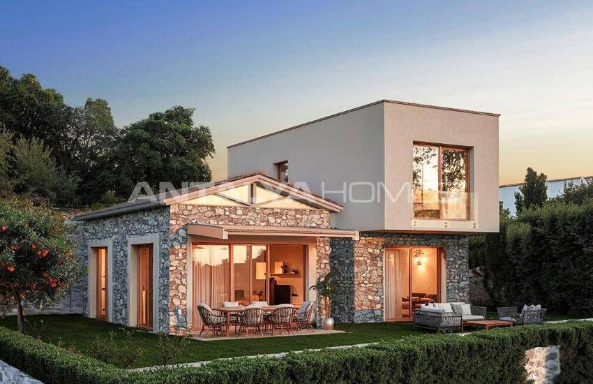Detached Stone-clad Houses in Bodrum Center