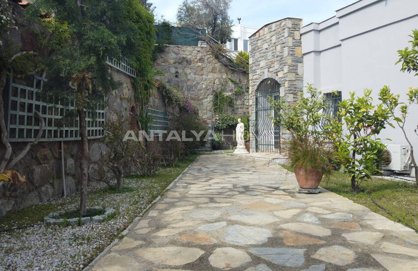 Bodrum Yalıkavak'ta Özel Havuzlu Eşyalı Villa 10