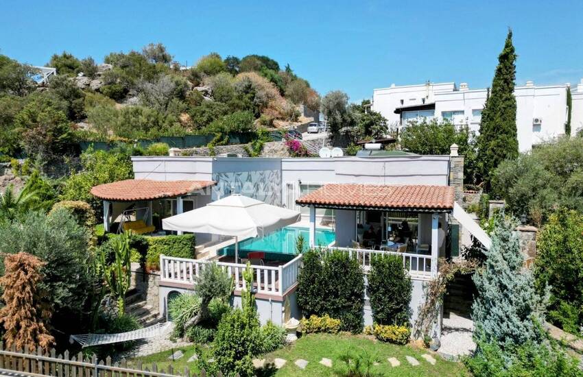 Bodrum Yalıkavak'ta Özel Havuzlu Eşyalı Villa