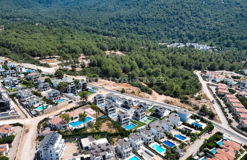 ویلای لوکس با پتانسیل درآمد اجاره در فتحیه 8