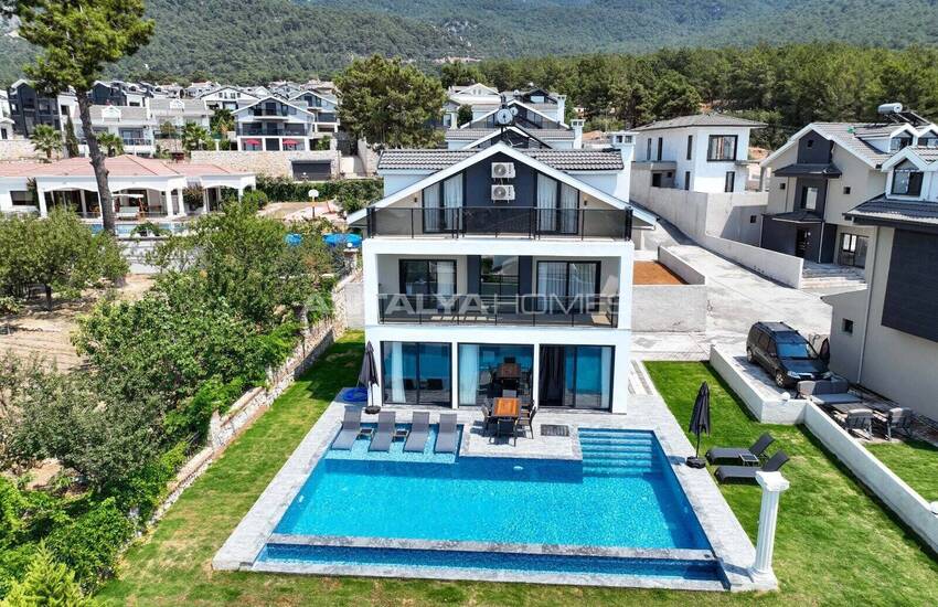 Luxusvilla Mit Mieteinnahmepotenzial In Fethiye