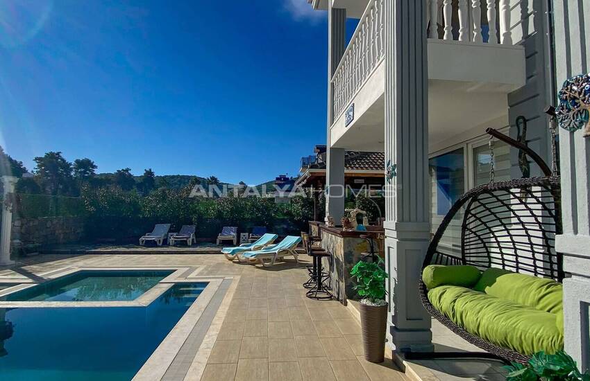 Fethiye Ölüdeniz'de Plaja Yakın Lüks Villa  3