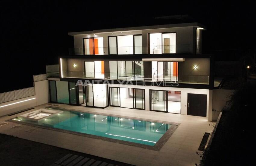 Moderne Stijlvolle Villa Omringd Door Natuur In Ölüdeniz 11