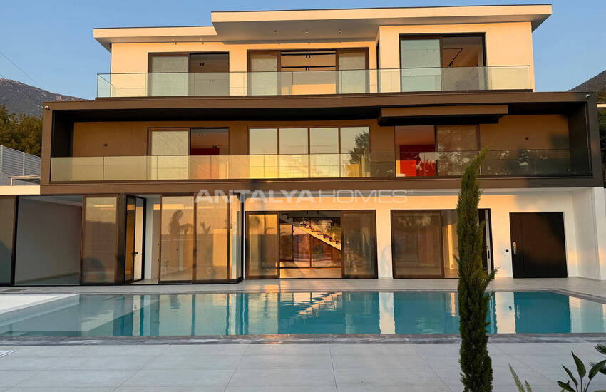 Moderne Stijlvolle Villa Omringd Door Natuur In Ölüdeniz 1