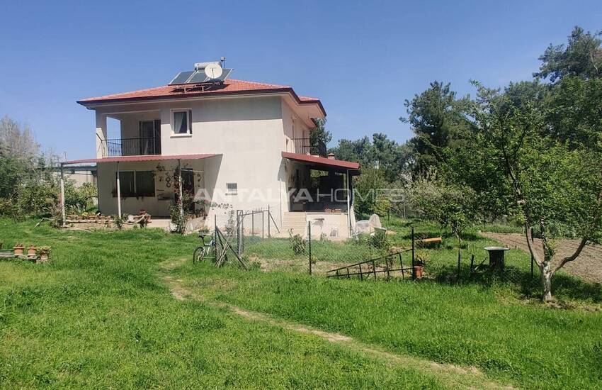 خانه مزرعه در کنار رودخانه ها و جنگل ها در موغلا سیدیکمر 12