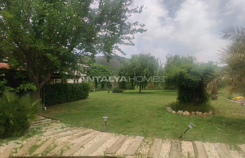 خانه روستایی سرمایهگذاری در زمین درجه یک در فتحیه 6