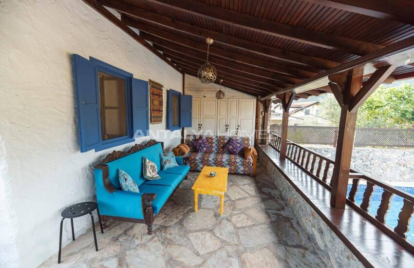 خانه ۳ خوابه در طبیعت، احاطه شده توسط فضای سبز در کایاکوی، فتحیه 3