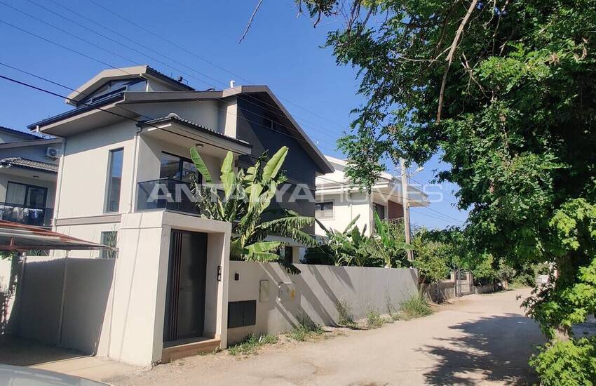 خانه مستقل شیک با استخر در فتحیه موغلا 1