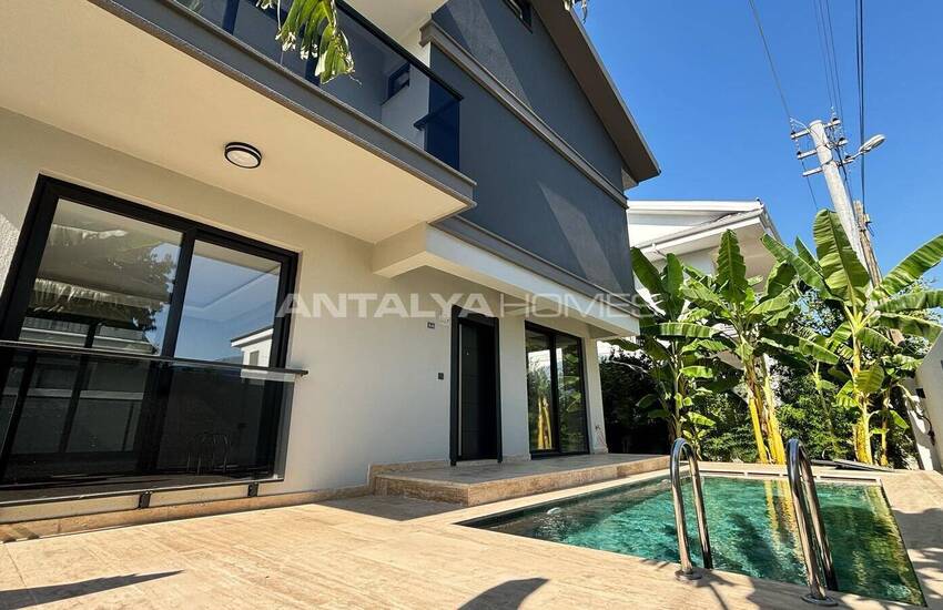 Fristående Elegant Hus Med Pool I Fethiye Mugla