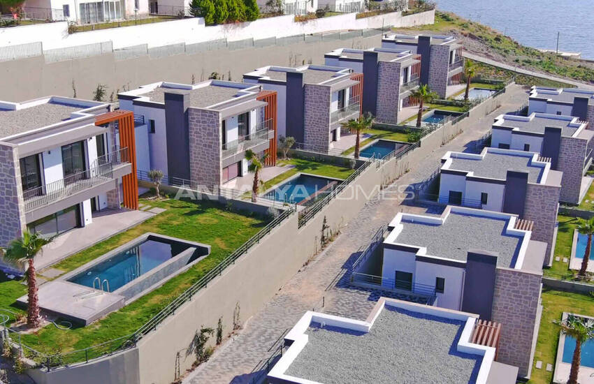 خانههای مدرن با استخرهای خصوصی در نزدیکی ساحل آکیارلار 2