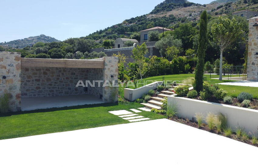 Haus Mit Meerblick Und Garten In Yalikavak Bodrum 13