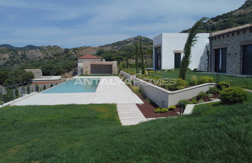 Haus Mit Meerblick Und Garten In Yalikavak Bodrum 10