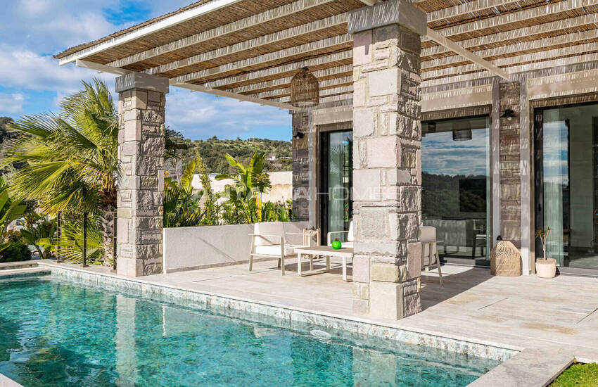 Дома с частными бассейнами и большими садами в Бодруме Мугла 2