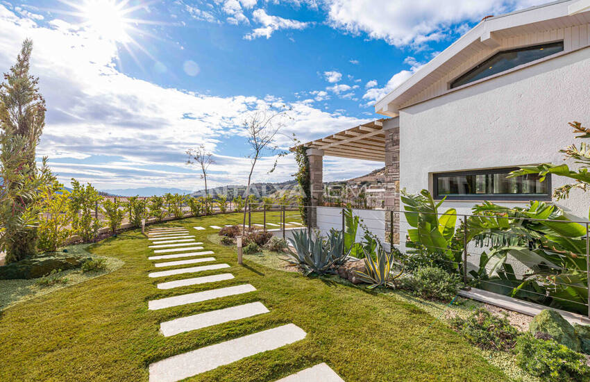 Дома с частными бассейнами и большими садами в Бодруме Мугла 7