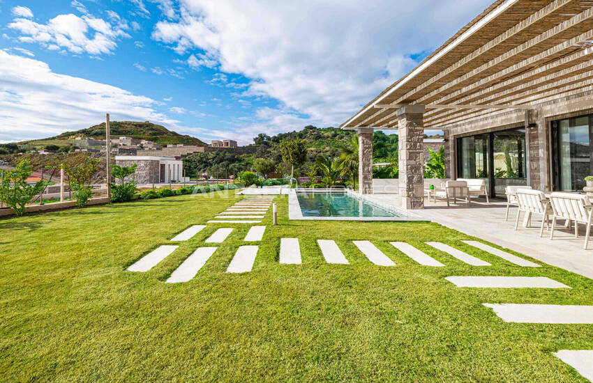 Дома с частными бассейнами и большими садами в Бодруме Мугла 6