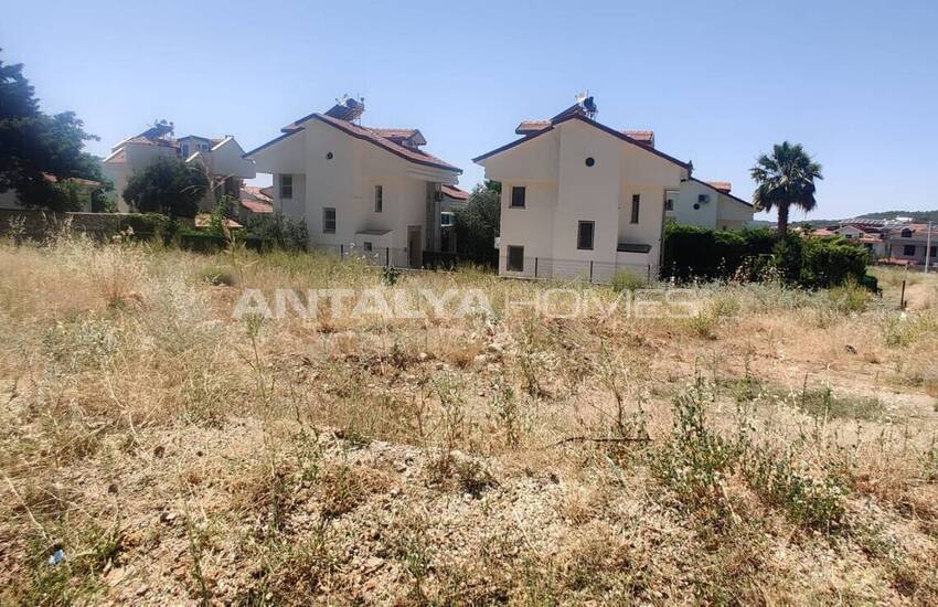 Зонированная земля с частичным видом на море в Фетхие Олюдениз 3