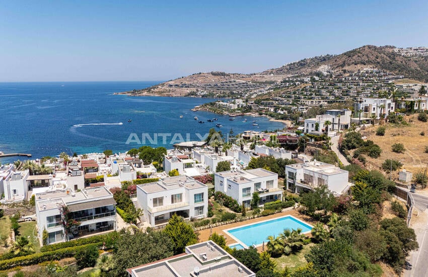 شقق مطلة على البحر للبيع في ياليكافاك بودروم 1