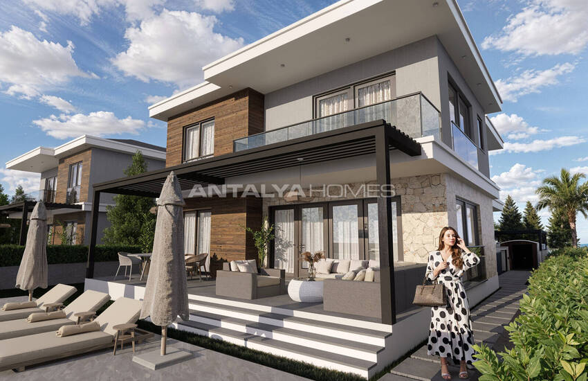 Muğla Fethiye'de Güvenlikli Site İçinde Havuzlu Lüks Evler 2