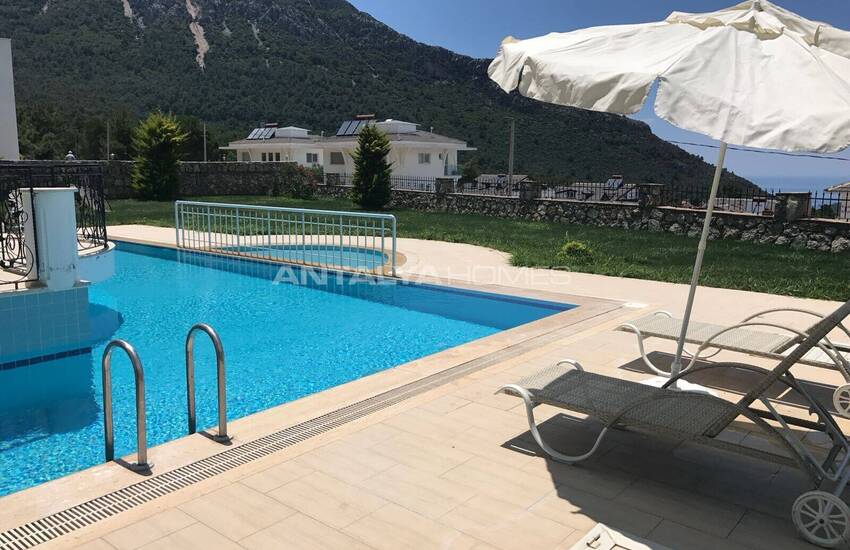 خانه در زمینی به مساحت ۱۵۰۰ متر مربع در فتحیه اولودنیز 5