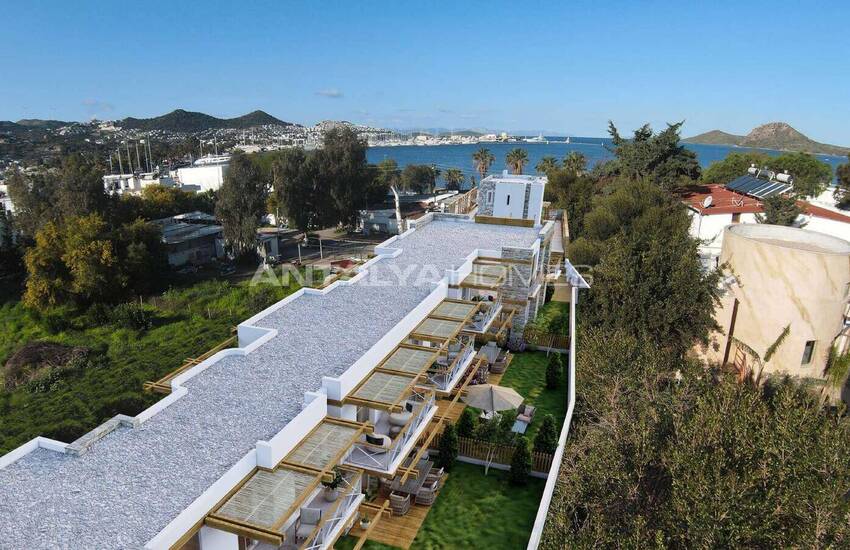 Bodrum'da Satılık Tam Donanımlı Denize Sıfır Otel 17