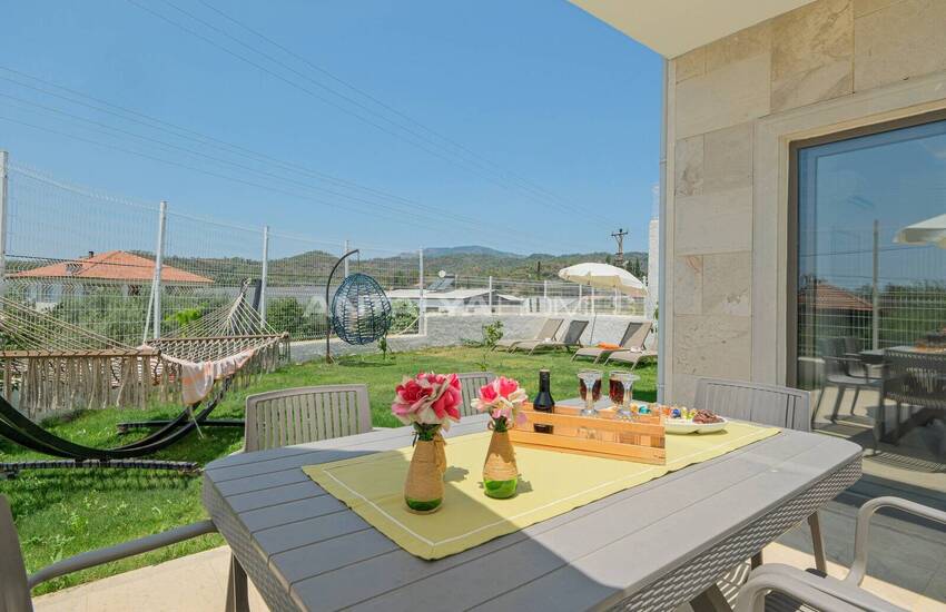 منزل جاهز للسكن مكون من 4 غرف نوم مع مسبح وحديقة في فتحية 5