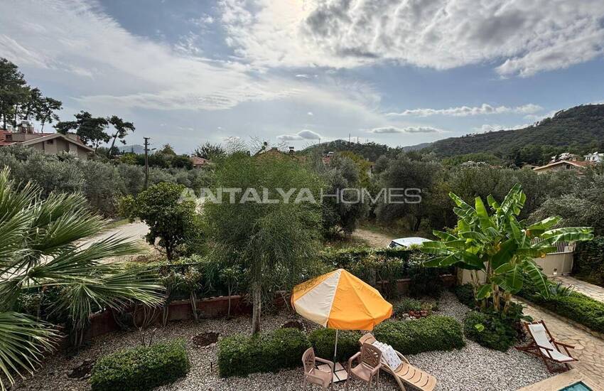 Muğla Göcek'te Özel Havuzlu ve Orman Manzaralı Şık Villa 11