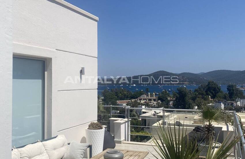 Furnished Flat with a Sea-view Terrace in Bodrum Türkbükü