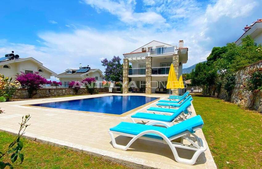 ویلای ۴ خوابه با استخر در نزدیکی فتحیه اولودنیز 1