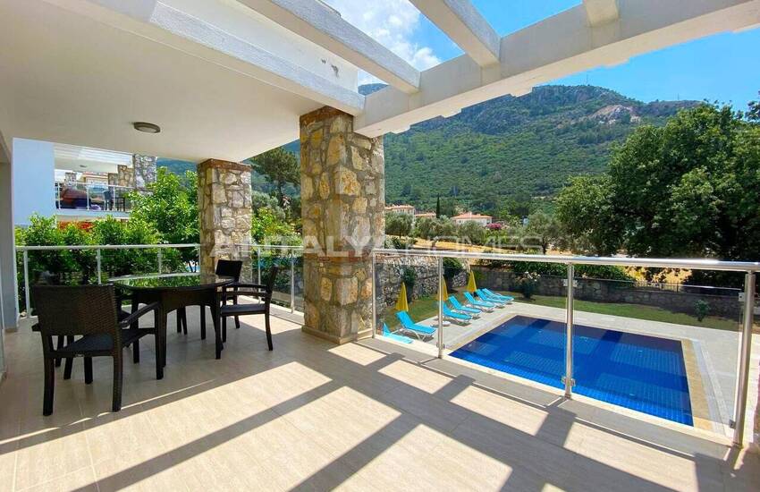 ویلای ۴ خوابه با استخر در نزدیکی فتحیه اولودنیز 4