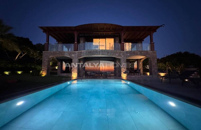 Elegant House with Marina Views in Bodrum Yalıkavak 2