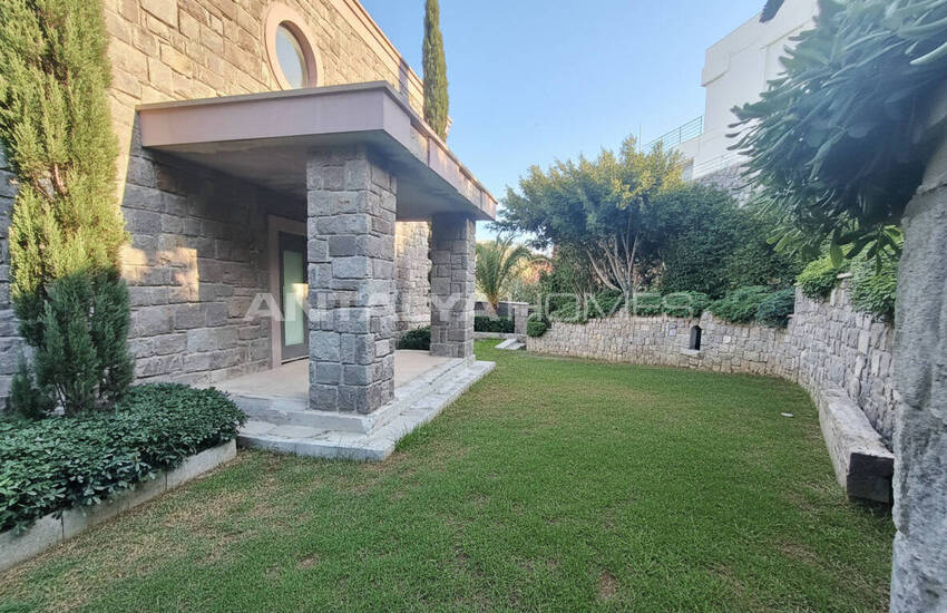 Elegant House with Marina Views in Bodrum Yalıkavak 6