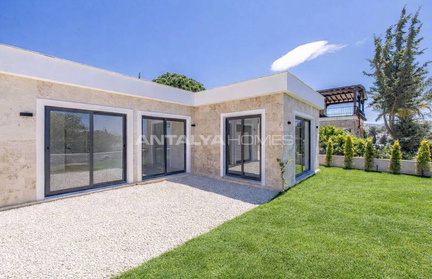 Одноэтажные виллы рядом с пляжем в Бодруме, Кадыкалеси 6