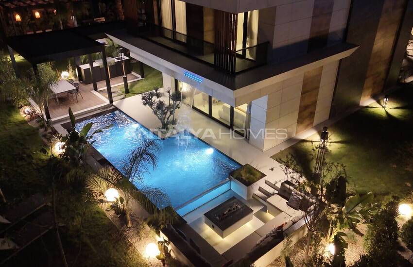 Villas Avec Vue Sur Mer Et Accès À Une Crique Privée À Milas, Turquie 1
