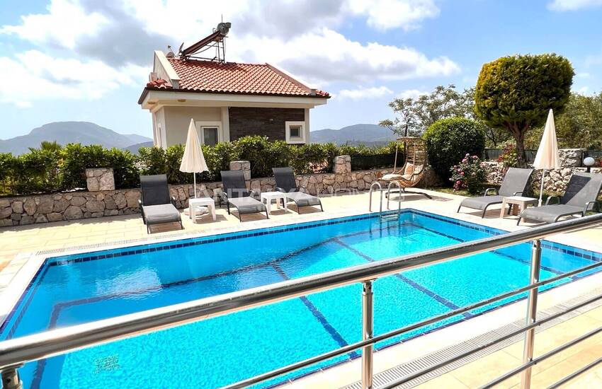 Möblerad Villa Med 3 Sovrum Och Pool Nära Havet I Fethiye 4