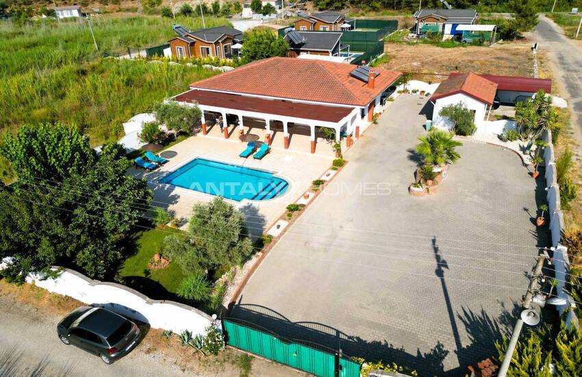Villa Met 3 Slaapkamers En Zwembad Vlakbij De Zee In Fethiye, Turkije 1