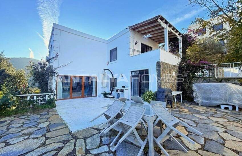 Sea-view Villa Near the Marina in Bodrum Yalıkavak 1