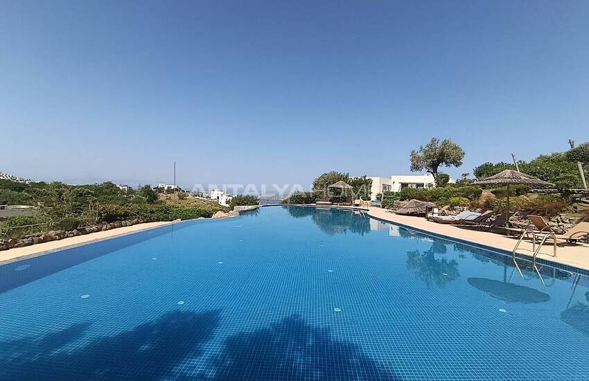 Furnished 3-bedroom Villa with Pool in Bodrum Turkey 11
